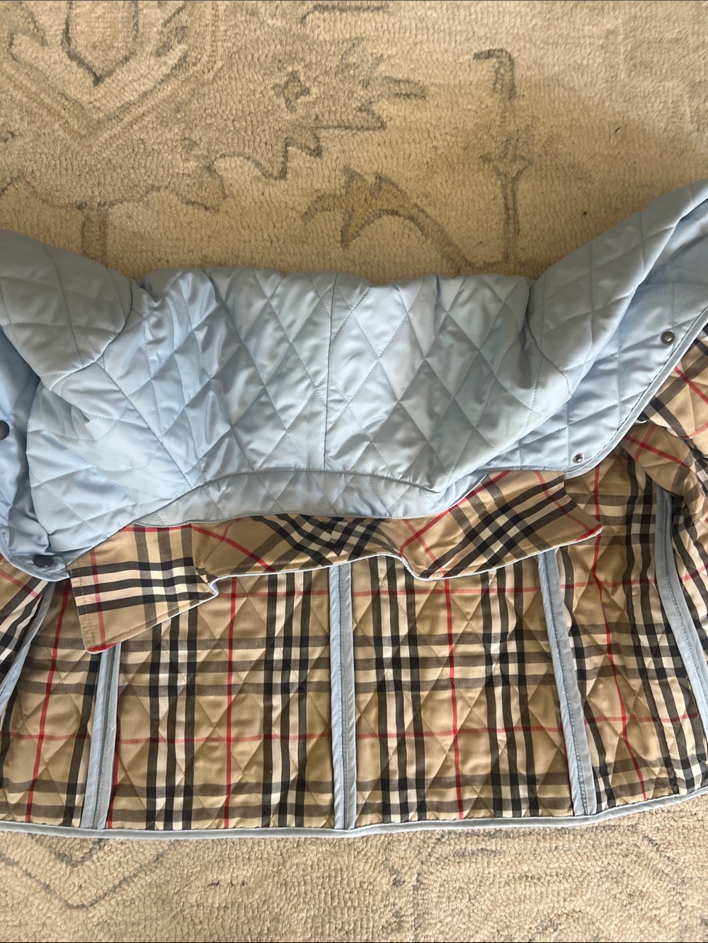 Burberry Light Blue Quilted Puffer Jacket with Signature Plaid Cuffs EC - Picture 10 of 10